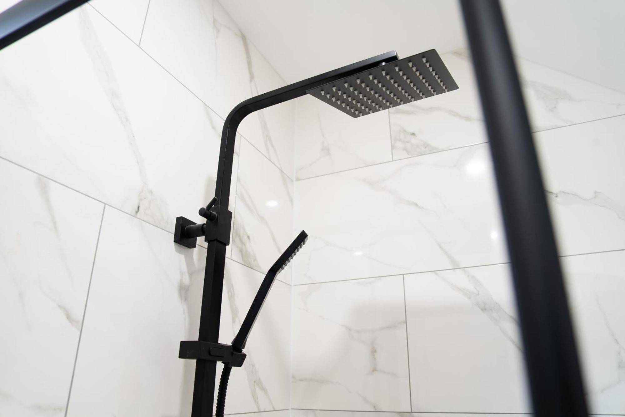 Luxury Studio Apartment In Sutton, London Саттон Экстерьер фото